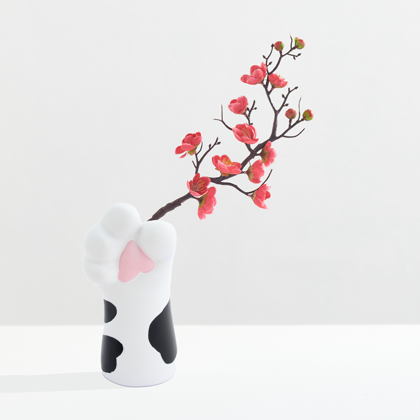 hold my flowers vase